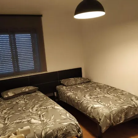 Apartamento Tisaret Wifi 47-112 Valladolid Buitenkant foto